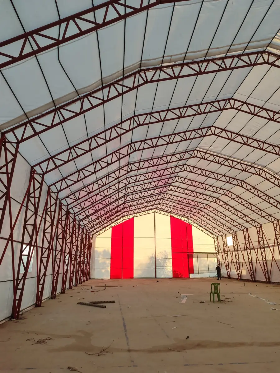  Halı Saha Çadırı